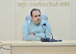 Delhi Government Unveils Draft E-Rickshaw Policy, Invites Public Feedback for One Month Delhi Government Unveils Draft E-Rickshaw Policy, Invites Public Feedback for One Month
