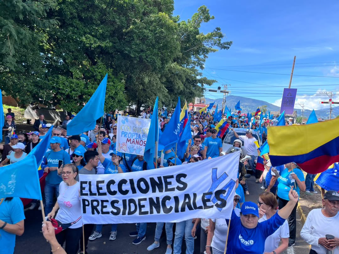 Venezuelans Protest, Demand Free Elections and Political Reforms