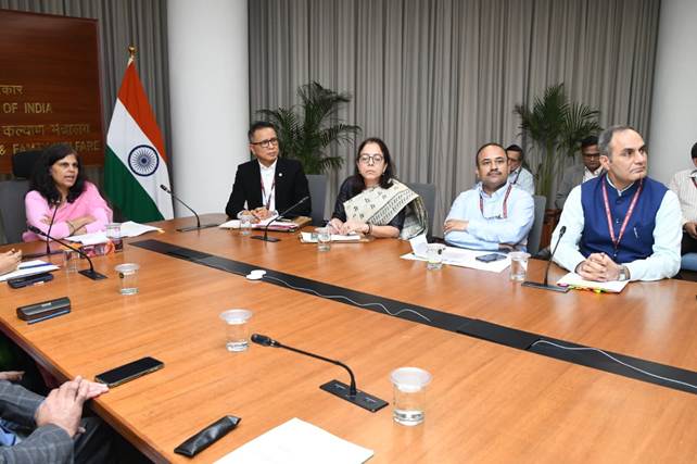 Health Ministry reviews progress of Special Campaign 6 to improve cleanliness in government offices