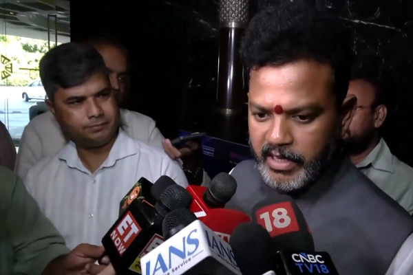 Govt in discussion with airlines and Oil companies regarding ATF prices: Union Civil Aviation Minister