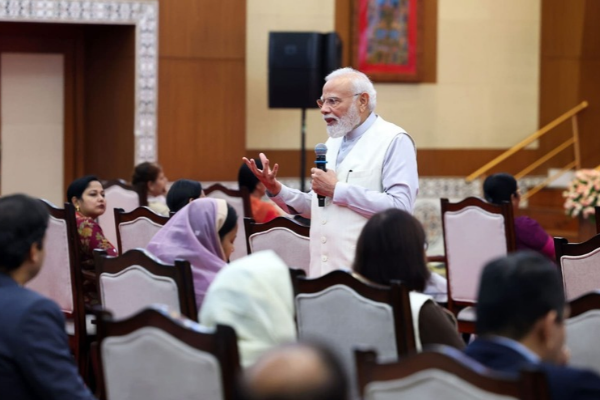 प्रधानमंत्री नरेंद्र मोदी ने किशोरियों के स्वास्थ्य, पोषण और समग्र विकास पर अधिक ध्यान देने का आह्वान किया