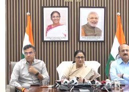 Delhi Govt passes resolution congratulating PM Modi on 25 years in public office Delhi Govt passes resolution congratulating PM Modi on 25 years in public office