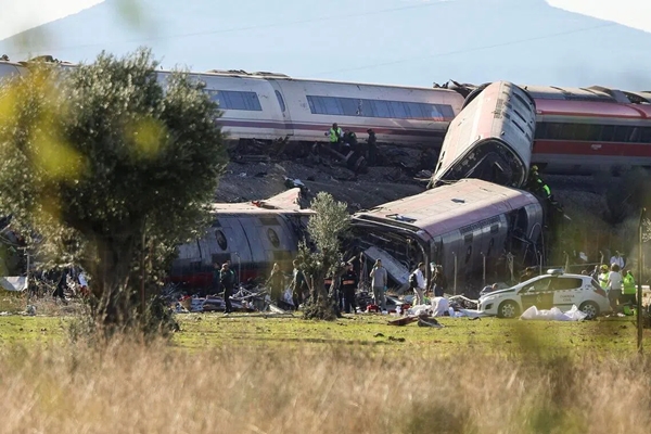 Spain train collision: Death toll rises to 68, cause of accident yet to be ascertained