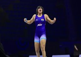 Two Indian women wrestlers storm into World Championships finals