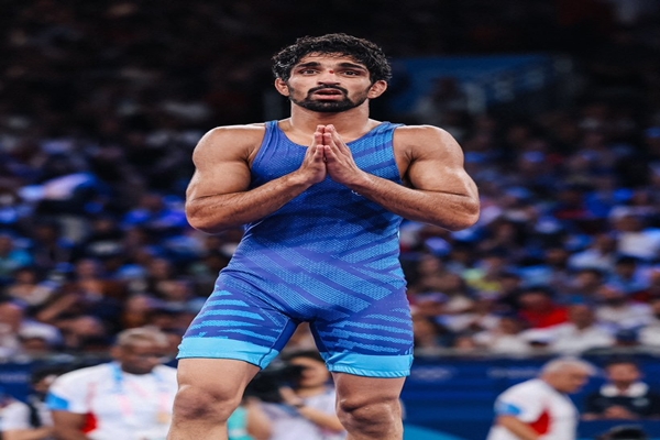 Aman Sehrawat clinches Asian Games men’s freestyle 57kg wrestling Gold