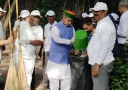Law Minister Arjun Ram Meghwal participates in Swachhata Hi Seva campaign 2026 in New Delhi