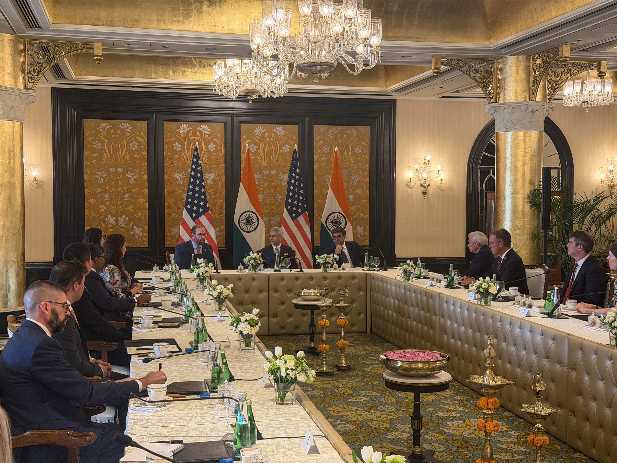 EAM Jaishankar Meets US Congressional Delegation in Mumbai, Discusses Trade, Energy, Security and Technology Ties