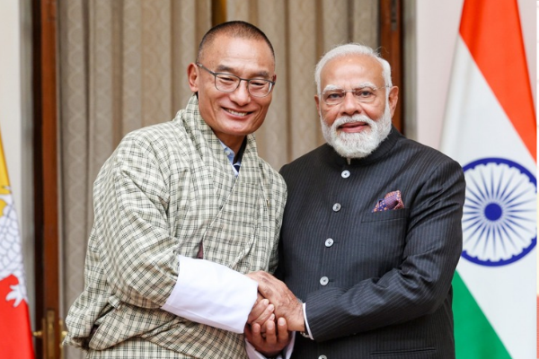 भूटान के प्रधानमंत्री शेरिंग टोबगे ने प्रधानमंत्री नरेंद्र मोदी के जनसेवा के 25 वर्ष पूरे करने पर उनकी सराहना की