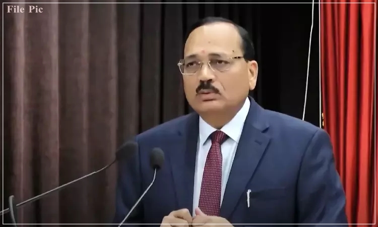 সাংবিধানিক অধিকাৰ খৰ্ব হোৱা মাত্রেই আদালতে হস্তক্ষেপ কৰিব লাগে বুলি মুখ্য ন্যায়াধীশ সূর্যকান্তৰ প্ৰকাশ