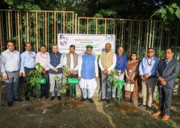 Arjun Ram Meghwal Participates in Plantation Drive Under Swachhata Hi Seva Campaign
