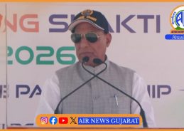 સંરક્ષણ મંત્રી રાજનાથ સિંહે કહ્યું કે ભારત પડોશી દેશો અને વૈશ્વિક સુરક્ષામાં વિકાસ પર નજીકથી નજર રાખી રહ્યું છે
